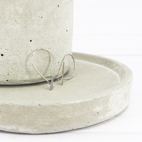 Titanium open hoop earrings - Delicate polished lightweight threader earrings - Hypoallergenic open hoops