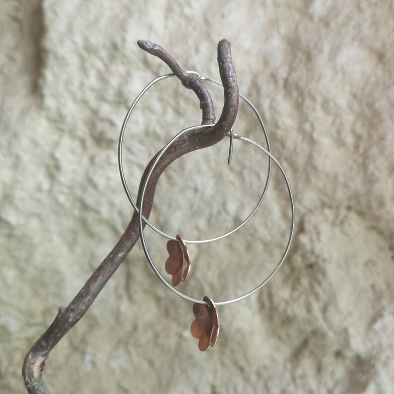 Copper flowers Titanium hoop earrings 0.8mm 20ga Delicate boho threader hypoallergenic hoops