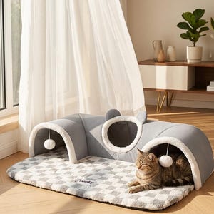 Honey Pot Cat Cave Bed – Cozy Winter Honey Jar Nest – Aesthetic Plush Pet Hideaway – Soft Self-Warming Kitten House – Whimsical Indoor