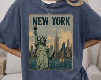 Camiseta vintage de viagem a Nova York, camiseta com estampa da Estátua da Liberdade, camiseta com o horizonte de Nova York, lembrança turística retrô para viajantes.
