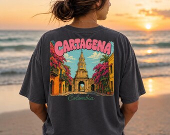 Cartagena Colombia Vintage Travel Shirt, Retro Travel Poster Tee, Cartagena Vacation T-Shirt, Colombia Souvenir Gift, Coastal City Graphic