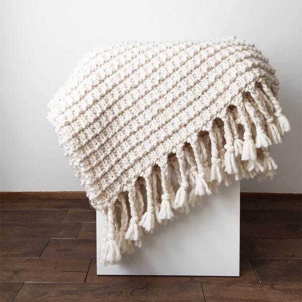 Beginner Friendly Knitting Blanket Pattern Oversized Chunky Throw With Braided Fringe The Cumberland