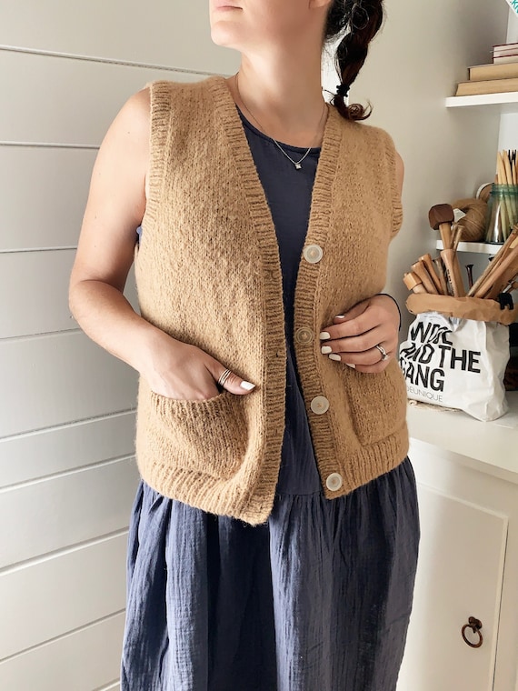 Knitting Pattern Livre Vest Top Down 