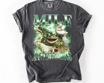 Man I Love Frogs Vintage Graphic Tee, Retro Amphibian Humor Shirt, Animal Lover Gift