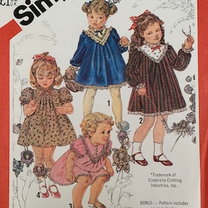 1982 Cinderella Toddlers Dress - Simplicity Pattern 5629 - Size 2