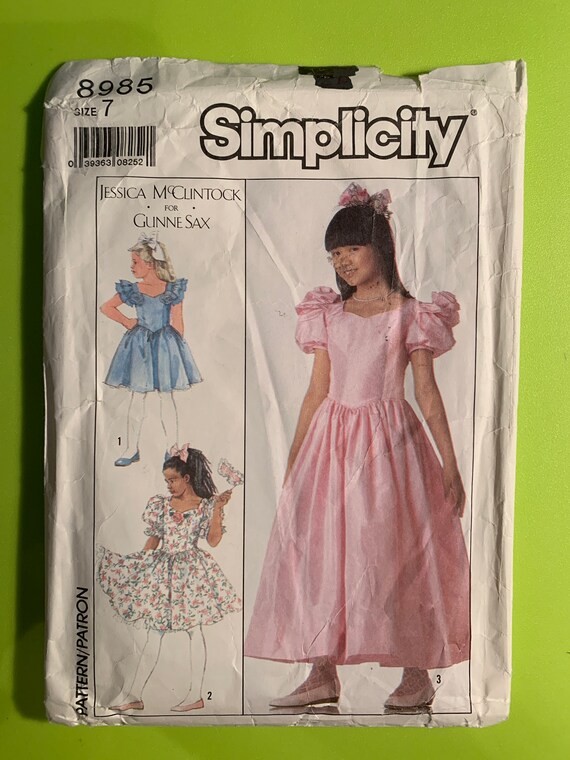 1989 Jessica Mcclintock for Gunne Sax Girls Dress - Simplicity