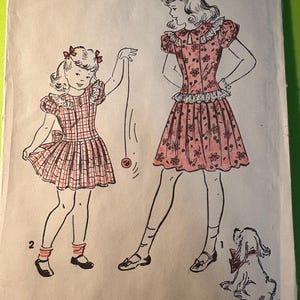 Vintage Girls Dress with Eyelet Edging - Advance Pattern 4508 - Size 6 (Breast 24”)