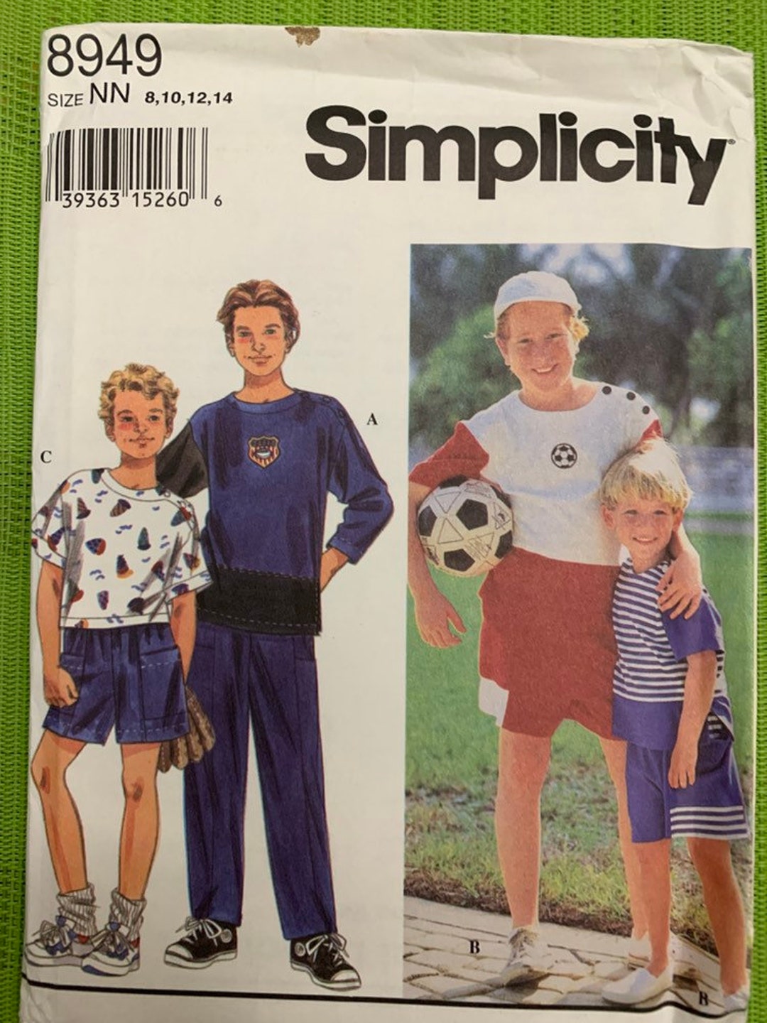 Simplicity Sewing Pattern S8949 Misses' Blouses 8949 - Patterns