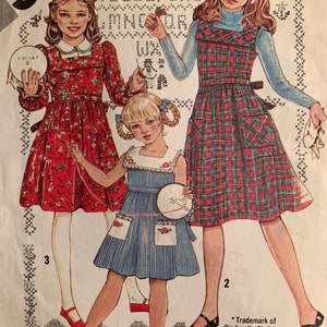 1981 Cinderella - Childs and Girls Pullover Dress or Jumper and Dickie - Simplicity Pattern 5153 - Size 6