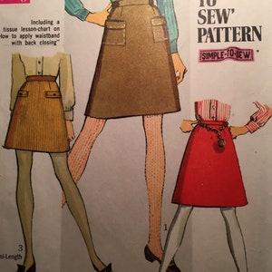 May include: A vintage sewing pattern for a skirt. The pattern includes instructions on how to apply a waistband with back closing. The pattern is labelled "A 'HOW TO SEW' PATTERN" and "SIMPLE-TO-SEW".