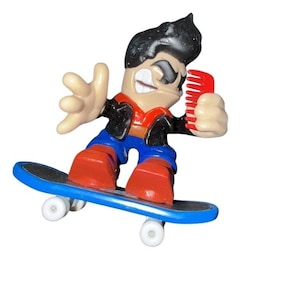 Tech Deck Dudes Skateboard Figure Set Mini Board & Comb Accessory Blue vintage