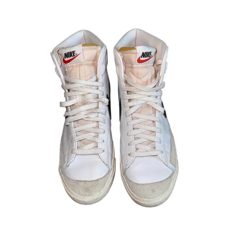 Zapatillas Nike Blazer Mid '77 Vintage para hombre, color blanco/negro, caña alta, talla 9.5. imagen 2