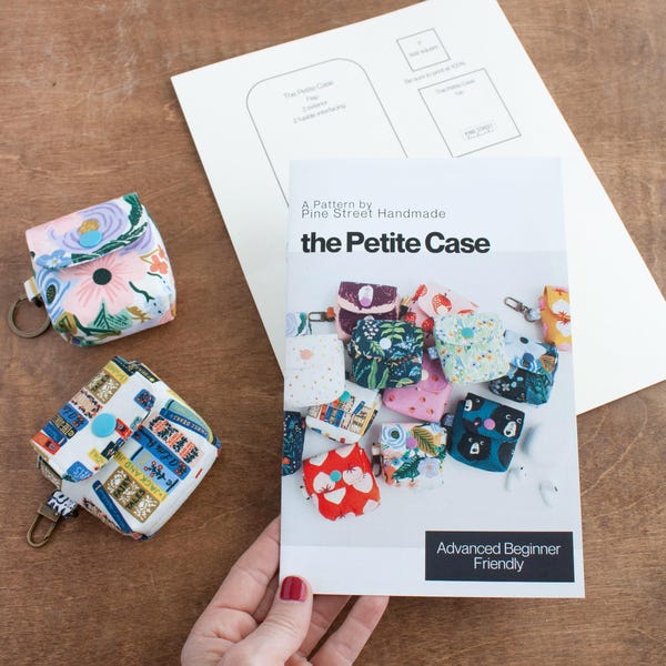 the Petite Case Sewing Pattern, Small Pouch Pattern Booklet, Printed Sewing Pattern and Template