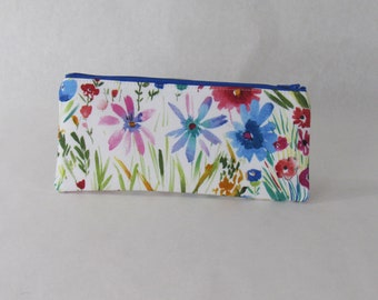 Flowers, Floral, Handmade, Cosmetic Pouch, Makeup bag, Zipper Pouch, Zipper Purse, Coin purse, Pencil Case, Gift for her