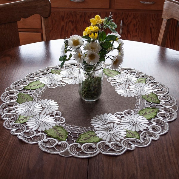 Antique White Daisy on Brown with Cut Work Doily/Place Mat/Runner/Mantle Sarf