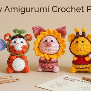 Peut inclure: Une tasse en céramique blanche avec une anse noire et le texte "But First, Coffee" en noir, en gras. La tasse est posée sur une surface blanche.