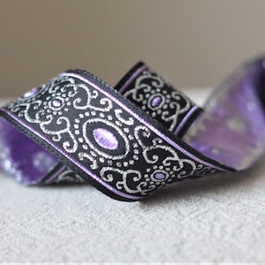 22 mm-0,86 tum metalliskt lila jacquardband, autentisk jacquardkant, rullad jacquardkant