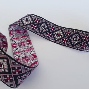 35 mm - 1.25&quot; inches geometric ribbon, metalic silver woven,powder&black jacquard trim