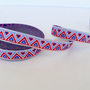 15 mm (5/8 インチ) の三角形のジャカードリボン、刺繍ボーダー、ダイヤモンドのジャカードトリム、三角形の織りボーダー