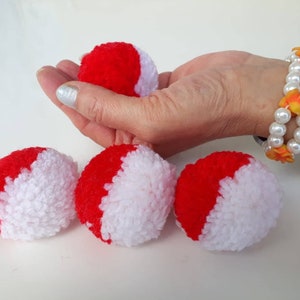 40 mm colorful wool pom pom, yarn pom poms red and white