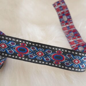 Nastro jacquard etnico nero e blu da 15 mm (5/8 pollici), bordo blu, nastro tessile per la casa