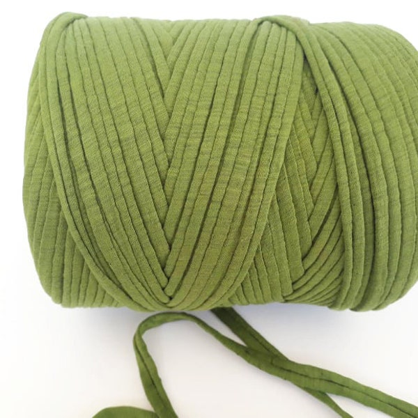 5/10 meters Reed green t shirt yarn for necklace making, Spaghetti yarn for bag crochet, Chunky yarn for tassel making