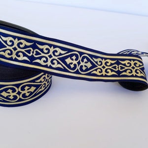 35 mm - 1.25&quot; Navy blue&gold celtic heart woven border, fall ribbon, royal celtic heart trim, by the yard trim