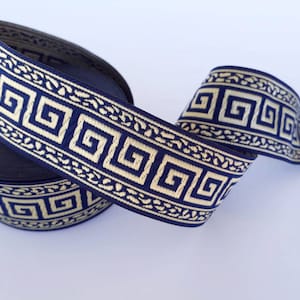 35 mm - 1,25" marineblauwe en gouden jacquard Griekse sleutelrand op maat gesneden, stof Griekenland sleutelafwerking