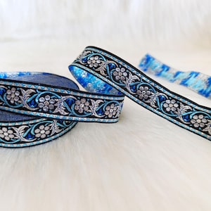 22 mm breites Jacquardborte mit silberfarbener Jacquardborte, Trachtenborte blau, Nähborte mit Zierband
