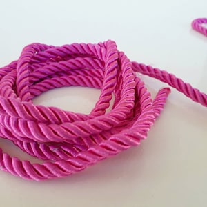 5 mm 3 ply fuschia twist cord, Wrapped Thread Cord, Satin Twisted rope - 1 meter