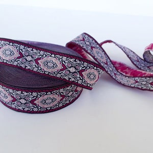 Nastro jacquard da 25 mm-1 pollice nei colori bordeaux e cipria, rifinitura kilim turca, bordo drappeggiato ricamato boho