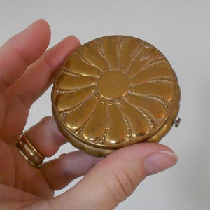 Vintage brass compact.  Fancy gold face powder compact accessory.  Dresser piece, antique.  Makeup case.