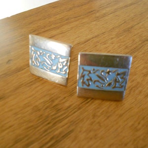 Vintage silver and turquoise cuff links.  Mens accessory.  Free shipping.