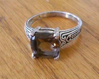 Vintage ring, sterling 925 smoky quartz accessory.  Size 9 and a half.  Sterling silver jewelry.  Free shipping.