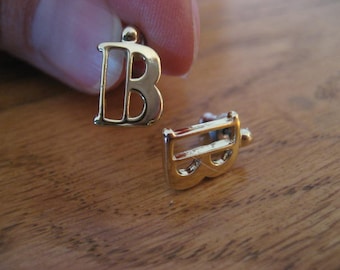 Vintage gold initial B earrings.  Pierced.  Ladies gold jewelry, accessories.