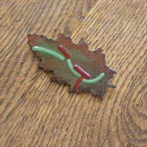Copper Mid Century broach.  Collectible brooch.  Ladies vintage pin.