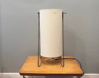 eames table lamp
