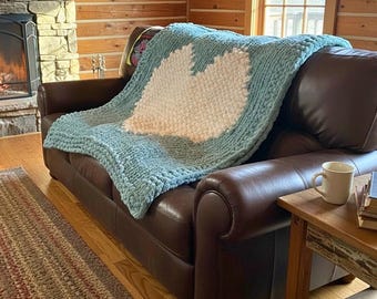 Chunky Knit Chenille Blanket Throw | Sage Green Cream Heart Design, 50x60