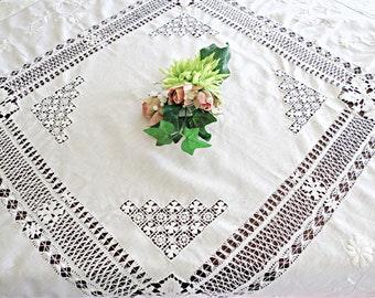 Antique White Lace Tablecloth, w Needle Work, Drawn Thread Work Embroidery, White on White Embroidery, Teatime or Luncheon Cloth, 41 x 42