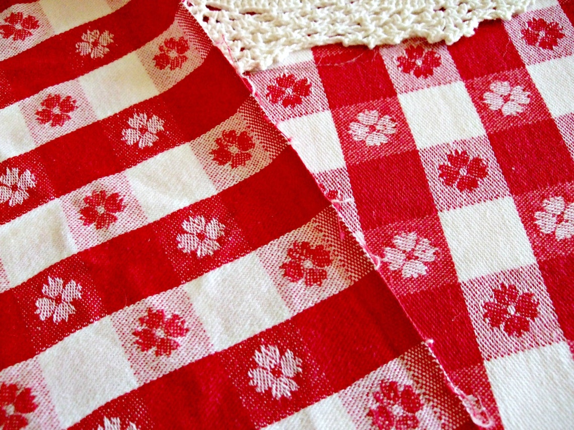 Classic Red Checkered Tablecloth Vintage Etsy