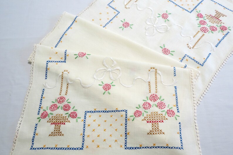 Vintage Dresser Scarf Or Table Runner Long Table Top Doily Etsy