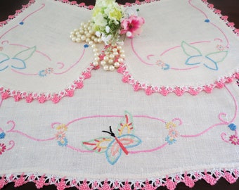 Vintage Embroidered Antimacassar, Dresser Doilies, 3 Piece Set, Cream Linen with Pink and Blue Butterflies, Cottage Décor, Vintage Linens