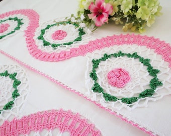 Vintage Pillowcases with Crocheted Roses, Decorative Standard Size Cottage Style Pillowcases, White Cotton, Pink Roses, Green Accents