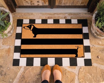Dachshund Doormat, Wiener Dog Coir Mat, Dog Welcome Entryway, Pet Lover Decor
