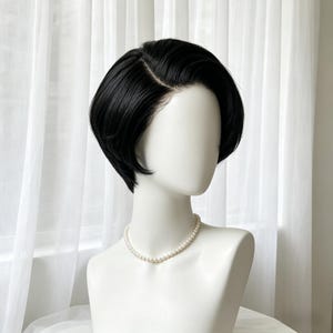 Peluca de encaje frontal con corte pixie negro, peluca corta de cabello humano, peluca elegante con raya lateral.