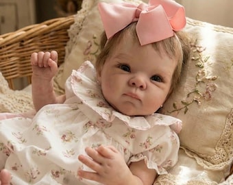Poupée bébé fille réaliste Reborn 20 po. (50 cm) - Corps en tissu doux, cheveux enracinés, nouveau-né réaliste, cadeau de poupée thérapeutique, style silicone