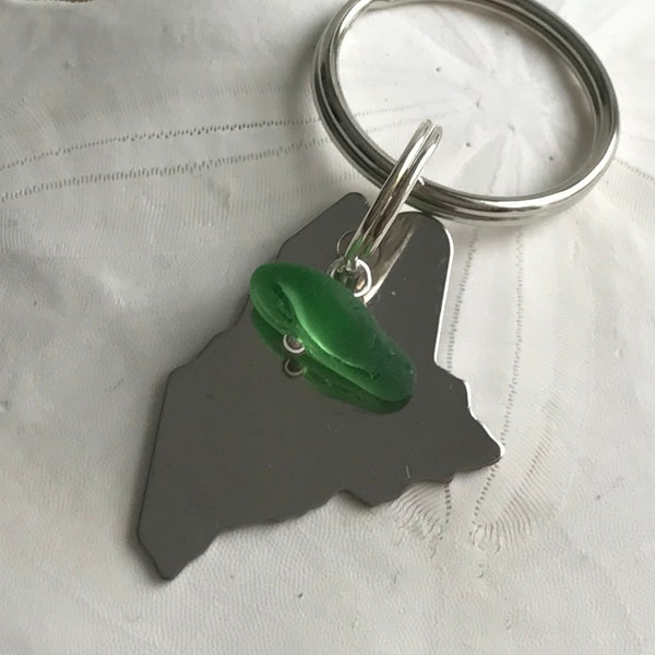 Maine Sea Glass Keychain, Sea glass State of Maine Keychain, Sea Glass Key Ring, Beach Wedding, Bridal Favor, Beachcomber Gift