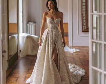 Pailletten-Hochzeitskleid, Satin-Schnürkleid, funkelnde ärmellose Braut mit Schlitz