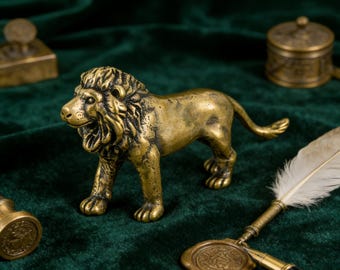 Vintage massief messing leeuwbeeldje | Machtige koning van de jungle Bureaudecoratie | Theehuisdier- en kantoorornament