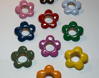 Bloemvormige broche/brillenhouder - Handgemaakt accessoire van klei en hars